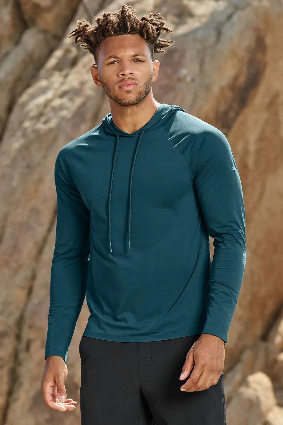 Idol Hooded Runner - Mineral Blue