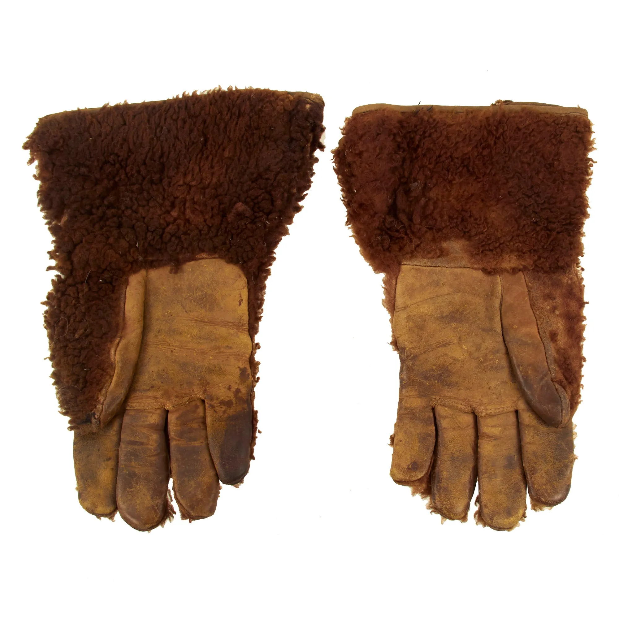 Original U.S. Indian Wars Frontier Campaign Buffalo Coat With Matching Gloves Attributed To MoH Recipient General Nelson Miles, Commanding General of the U.S. Army