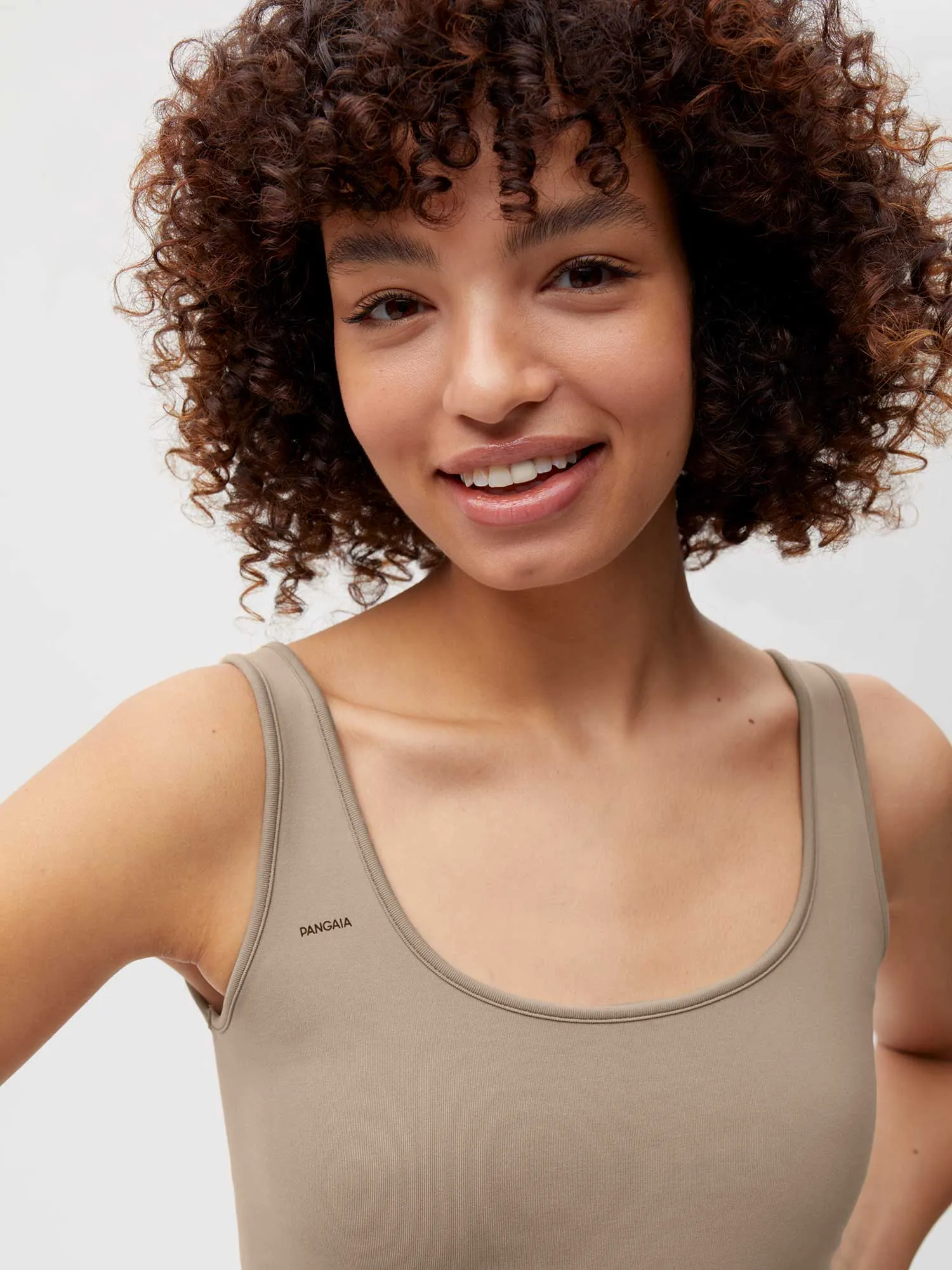 Women’s Activewear 2.0 Sports Tank Bra—taupe