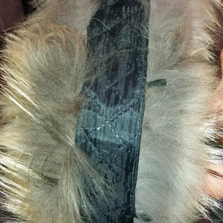 XL Real Finnish Raccoon Fur Collar, Trim for Hood (SKIN), 18-20 cm (Width by Fur)